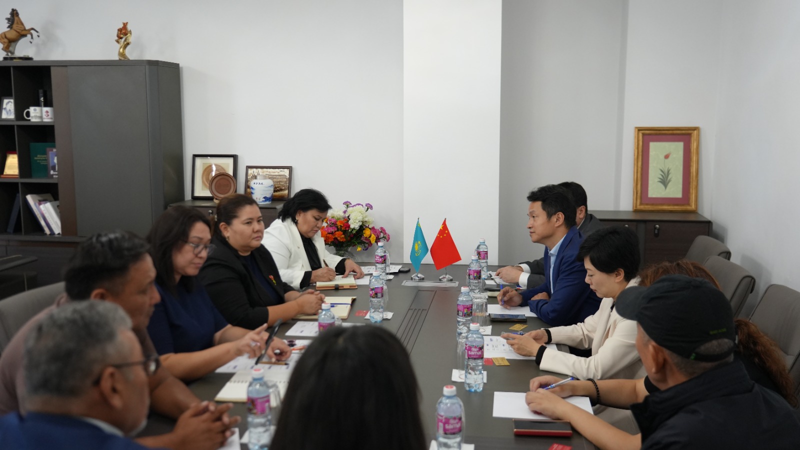 International Cooperation Expands at Kunaev University!