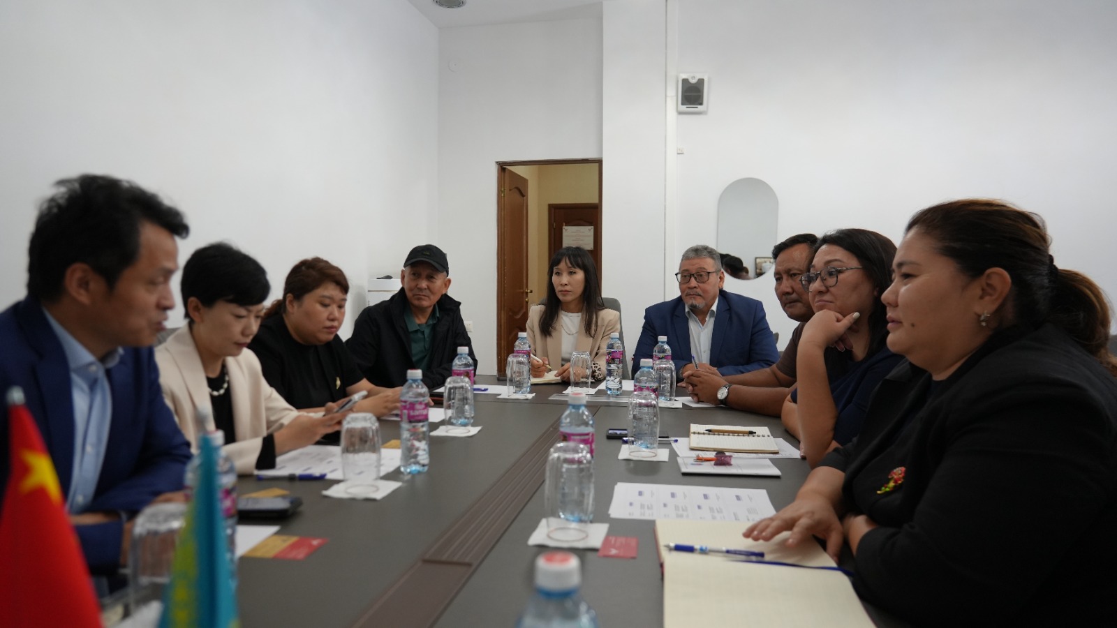 International Cooperation Expands at Kunaev University!