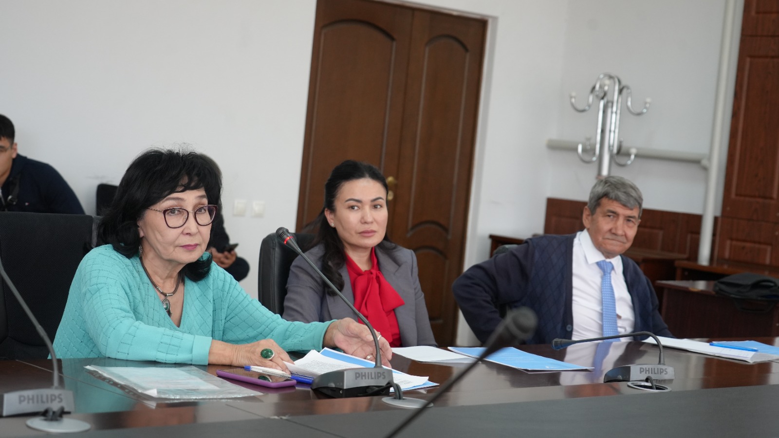 On October 9, 2025, a round table was held at Kunayev University on the topic: "The Constitution of the Republic of Kazakhstan – prospects for the state and social development of the country"