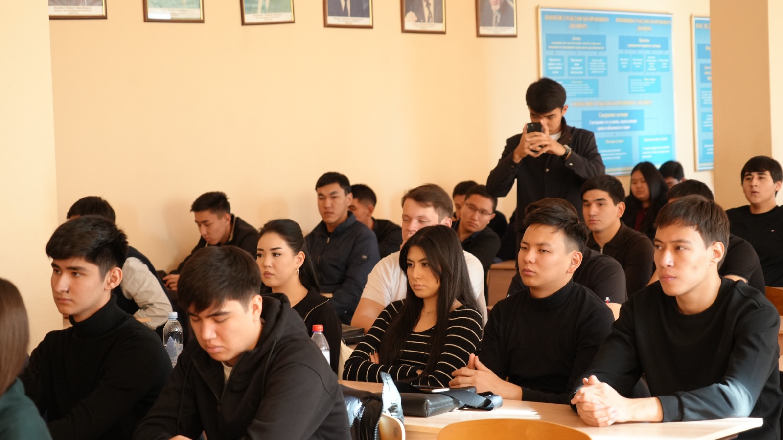 Visit of a teacher from the Kyrgyz Republic to Kunayev University