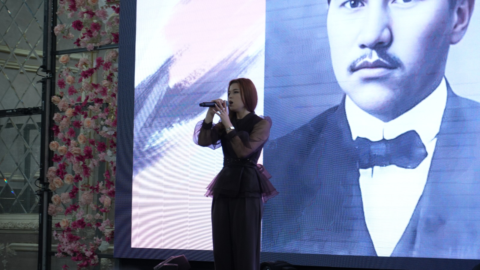 Memorial Event for Mirzhakyp Dulatuly Held at Kunaev University