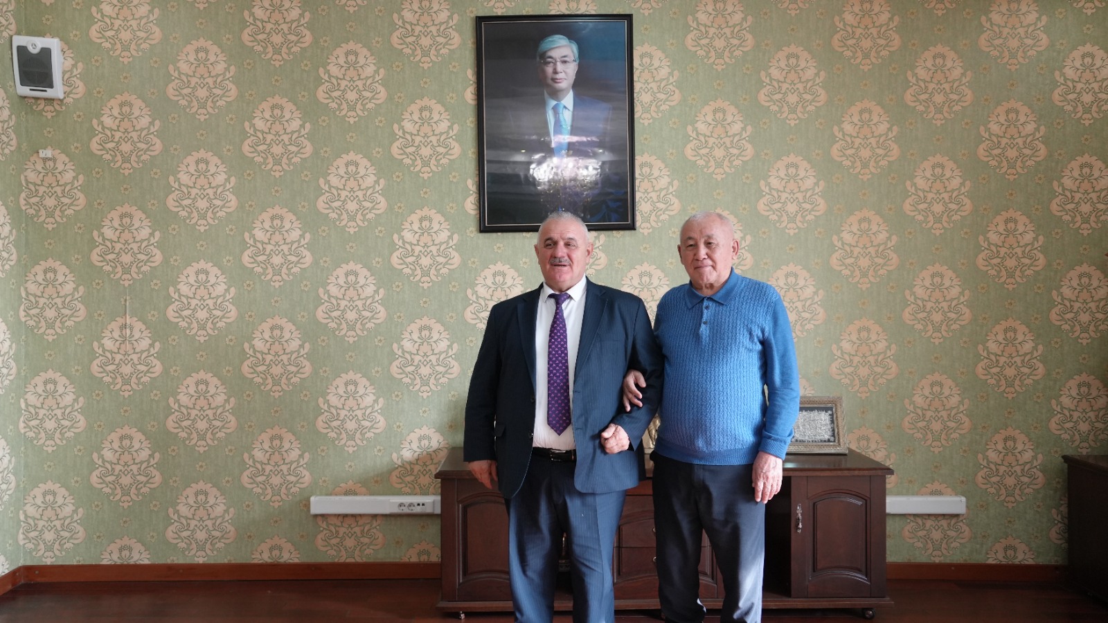 The visit of the delegation of the Azerbaijan State University of Economics (UNEC) to Kunayev University.