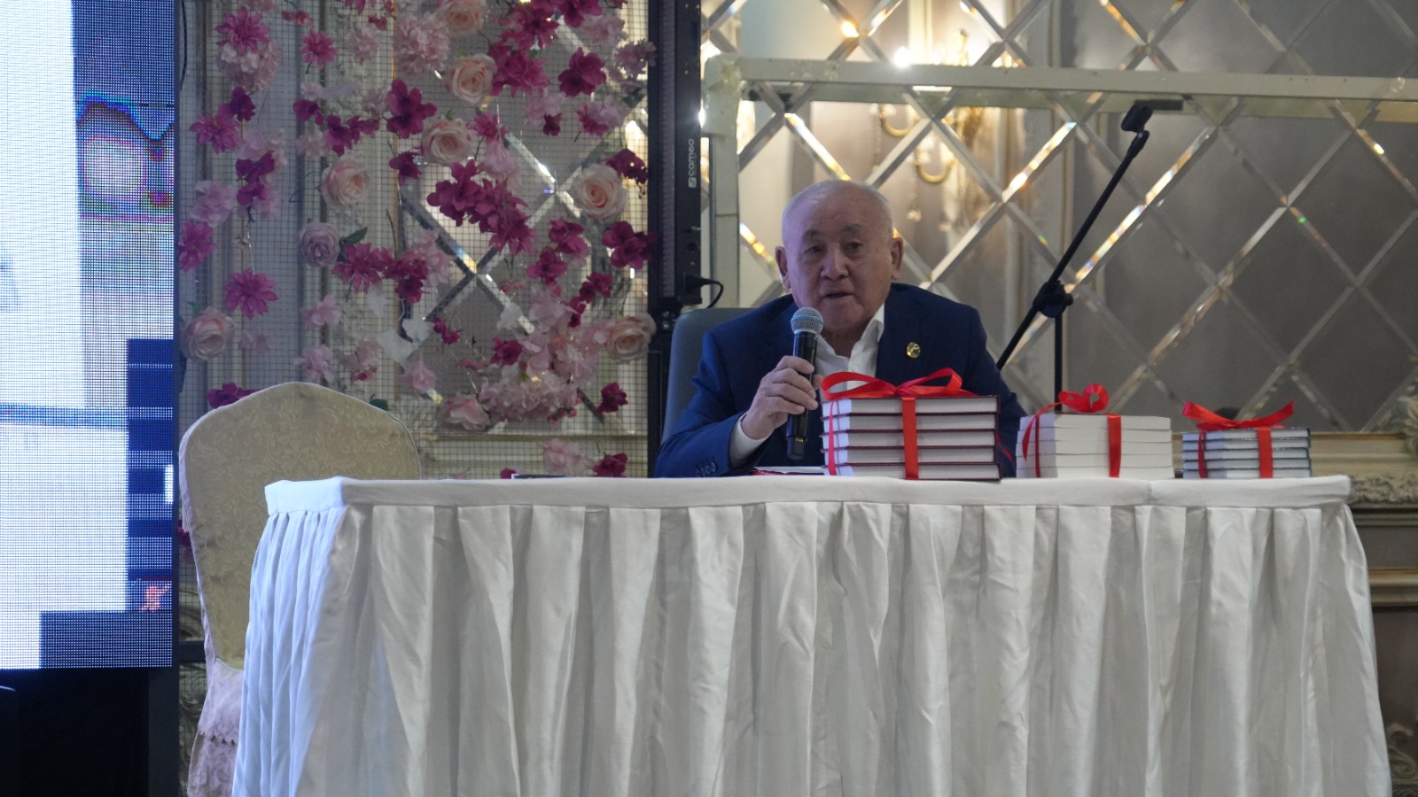 International Symposium Honoring General Mukali Held at D. Kunaev University.