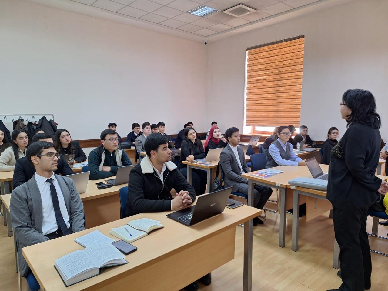 Faculty members of D. Kunaev University participated in an international conference at Tashkent State University of Law