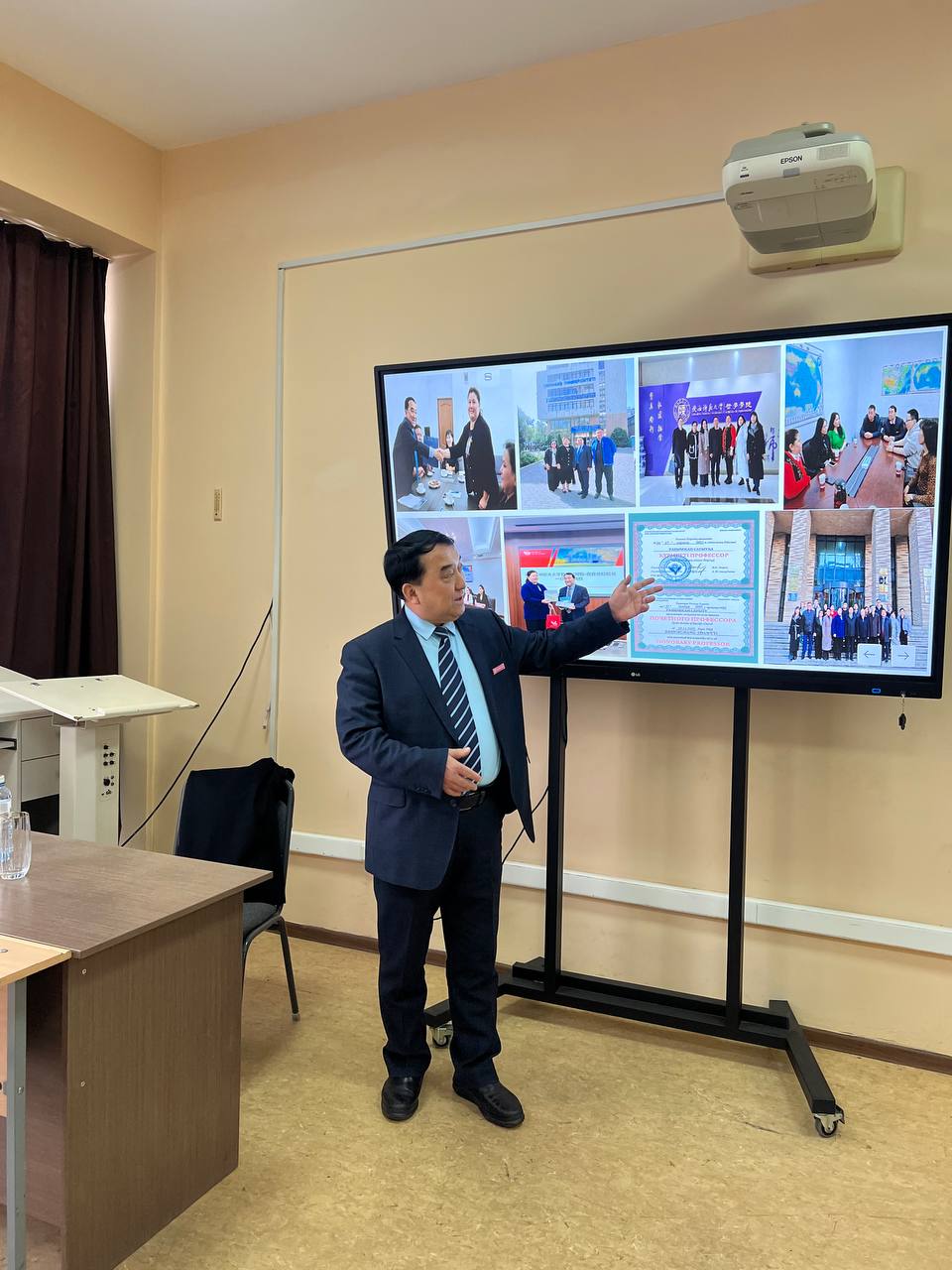 From February 23 to 27, Университет Кунаева had the honor of hosting Сауыт Ракымжан