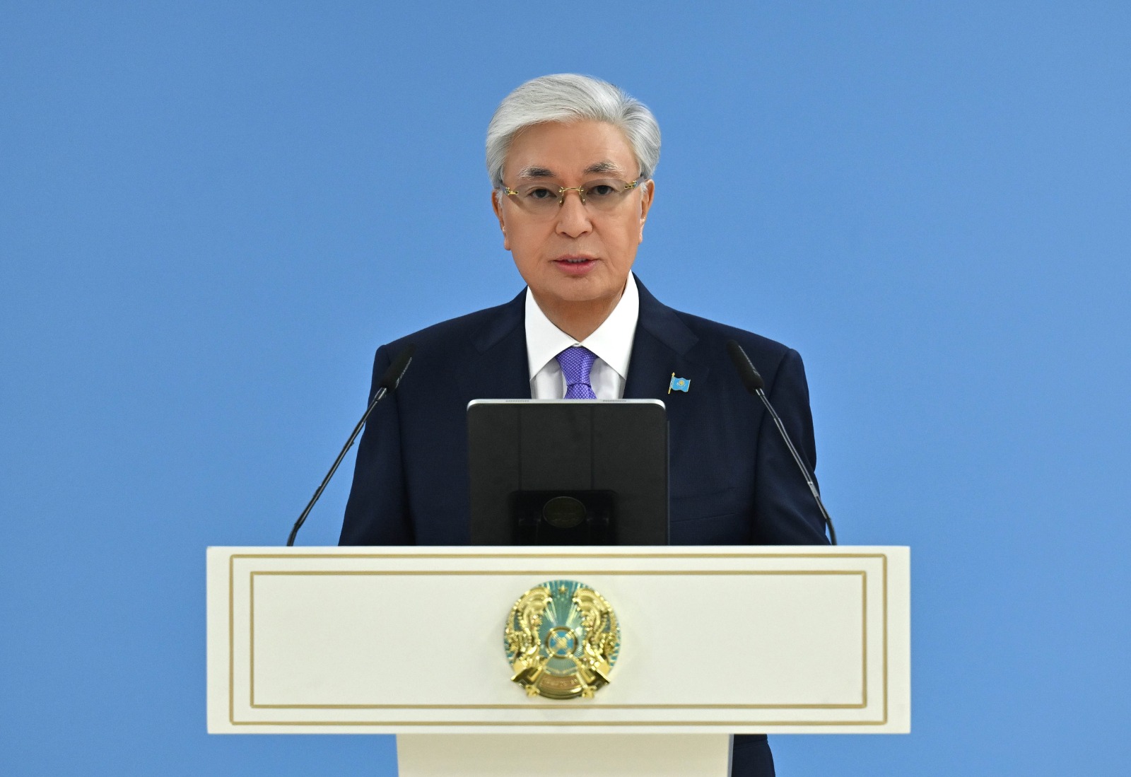 Ömiräli Shakarapuly, took part in a meeting between the Head of State, Қасым-Жомарт Тоқаев, and the scientific community held at Al-Farabi Kazakh National University.