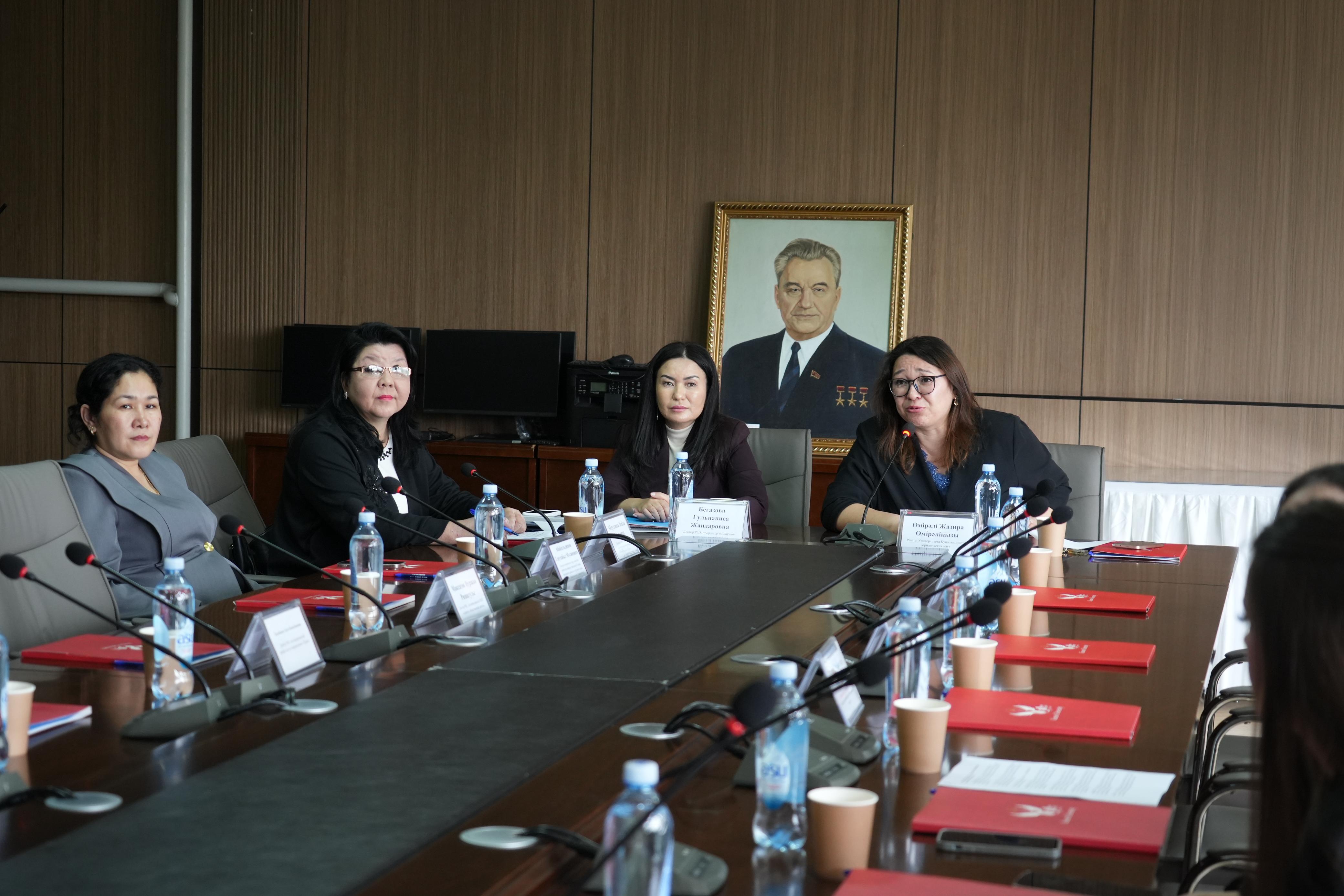 A round table on clinical legal education was held in Almaty