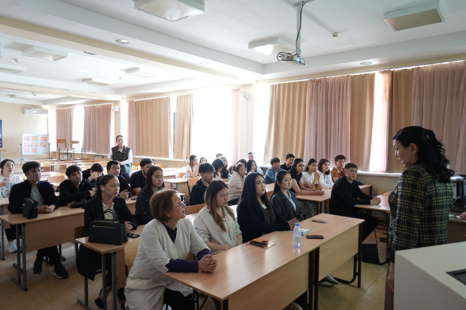 Meeting with Representatives of №3 center