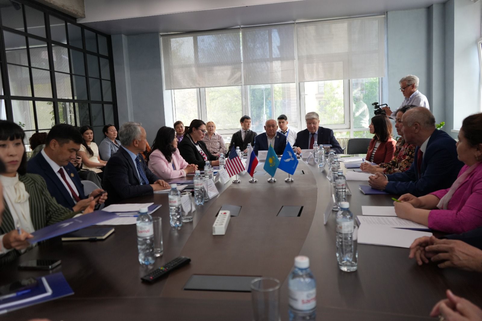 Kunayev University hosted an international round table on  “Artificial Intelligence and the Transformation of the Legal Profession: New Challenges and Development Directions.”