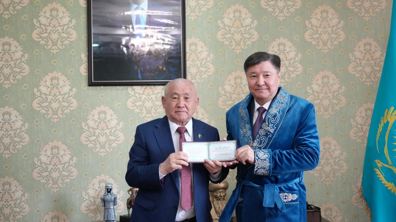 On April 22, 2026, a guest lecture was held at Kunaev University with the participation of the Deputy Chairman of the Senate of the Parliament of the Republic of Kazakhstan, Zhakyp Asanov.