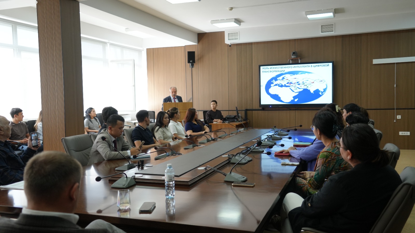Guest Lecture on the Role of Artificial Intelligence in Digital Transformation Held» at Kunaev University