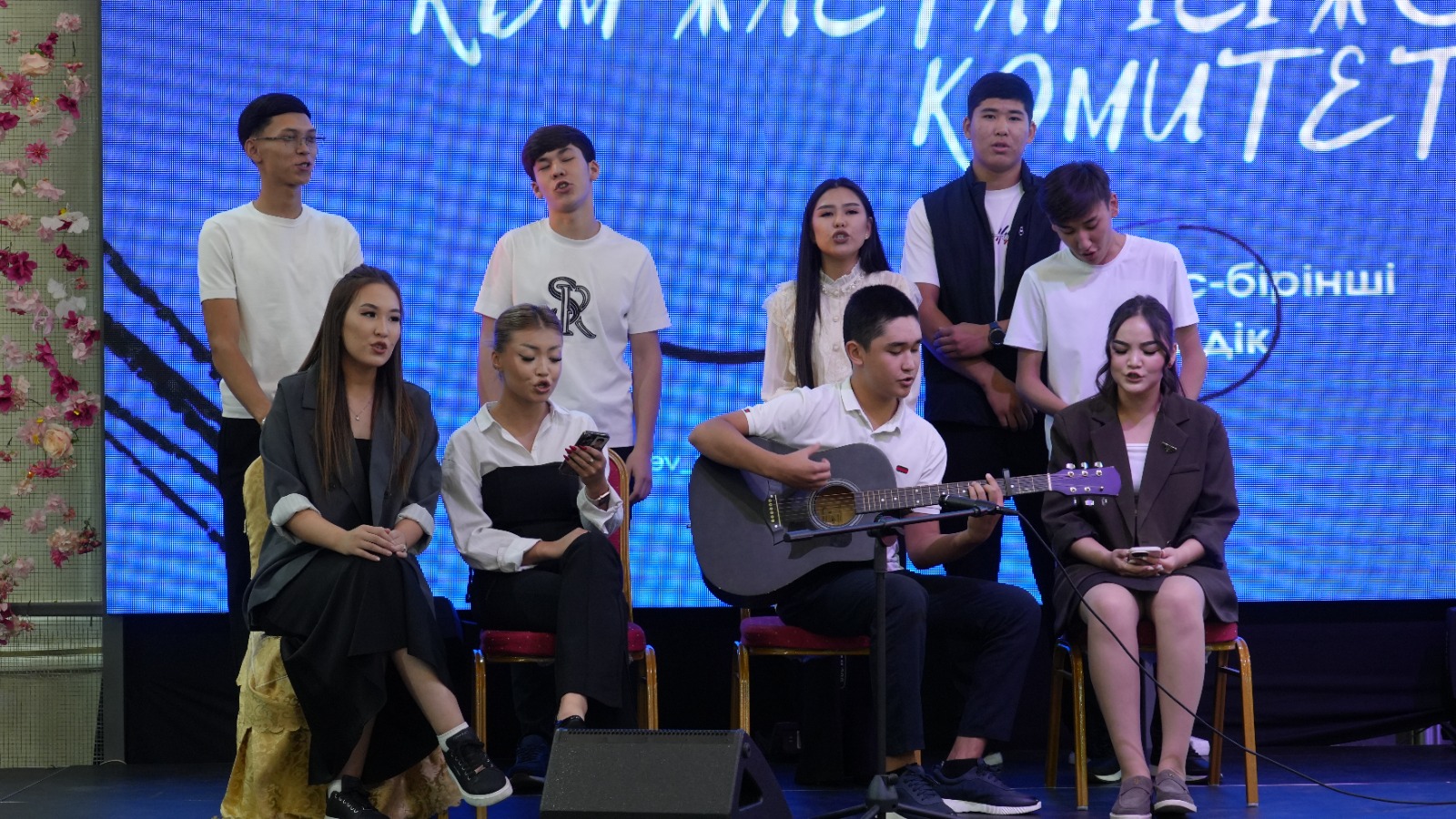 “KDM-connect” Event Held for First-Year Students at Kunaev University